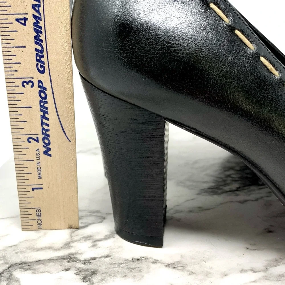 RSVP Collection Contrast Stitch Buckle hardware black leather pumps 9 classic - Picture 12 of 14